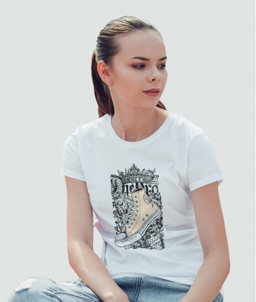 Дамска тениска с щампа Арт Crowned Sneaker